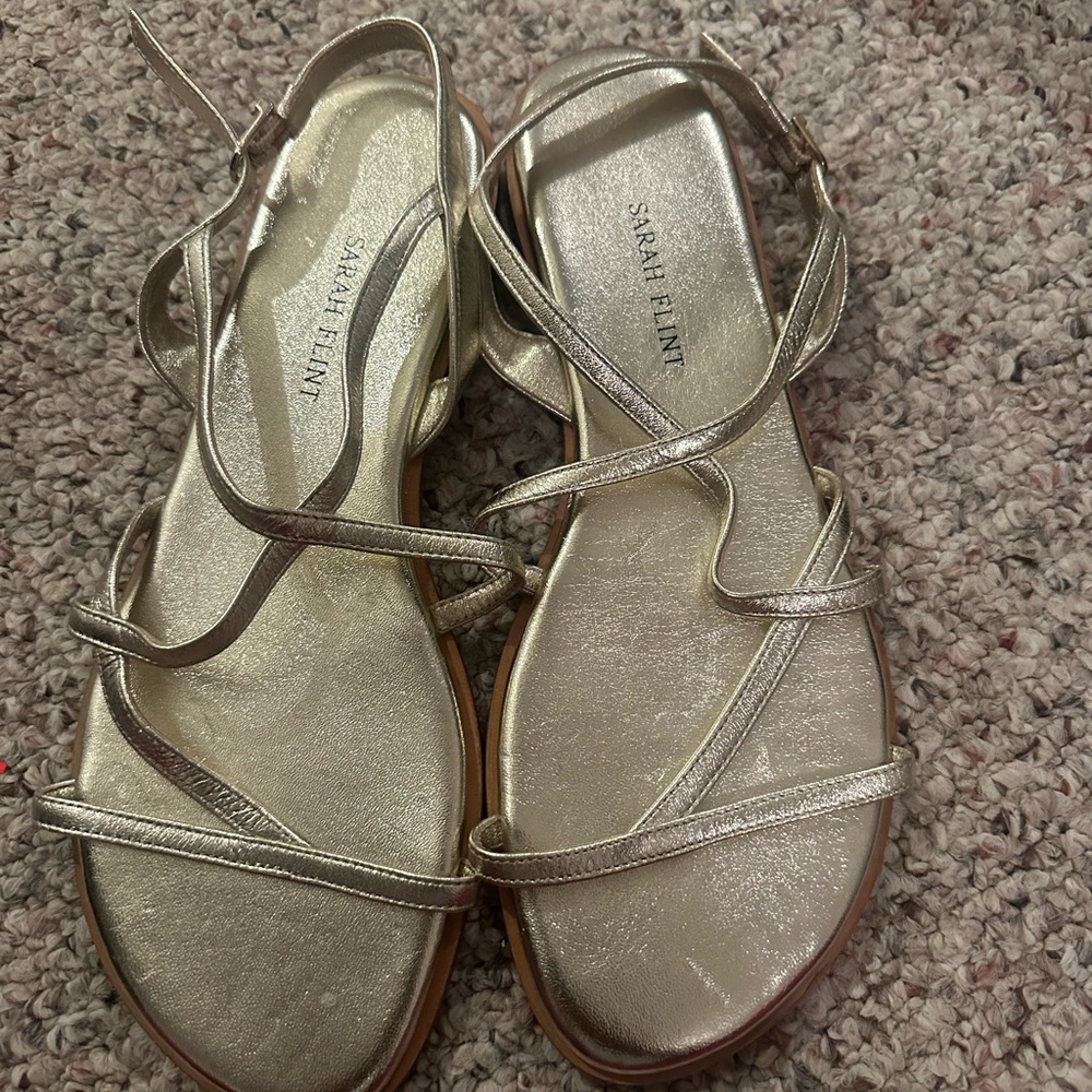 Sarah Flint Women's Gold Sandals